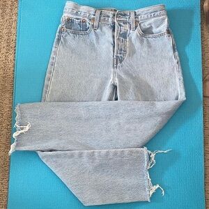 Signature by Levi Strauss Light Blue Wedgie Straight Leg Jeans